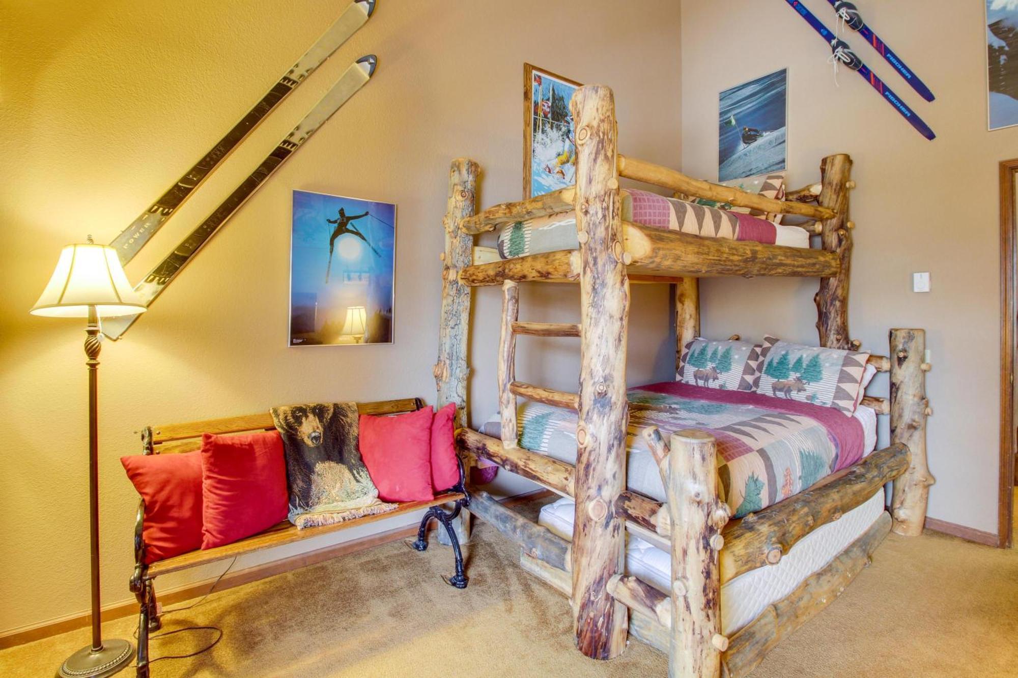 Sierra Megeve Apartment Мамът Лейкс Екстериор снимка