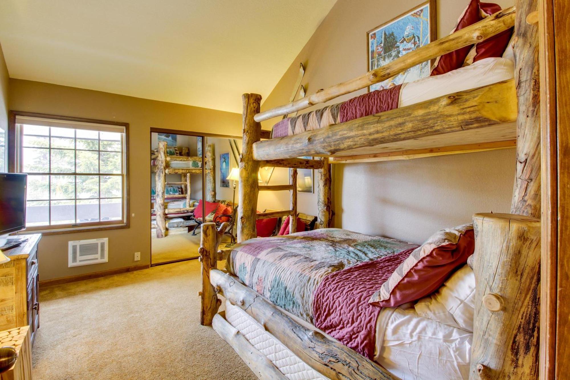 Sierra Megeve Apartment Мамът Лейкс Екстериор снимка