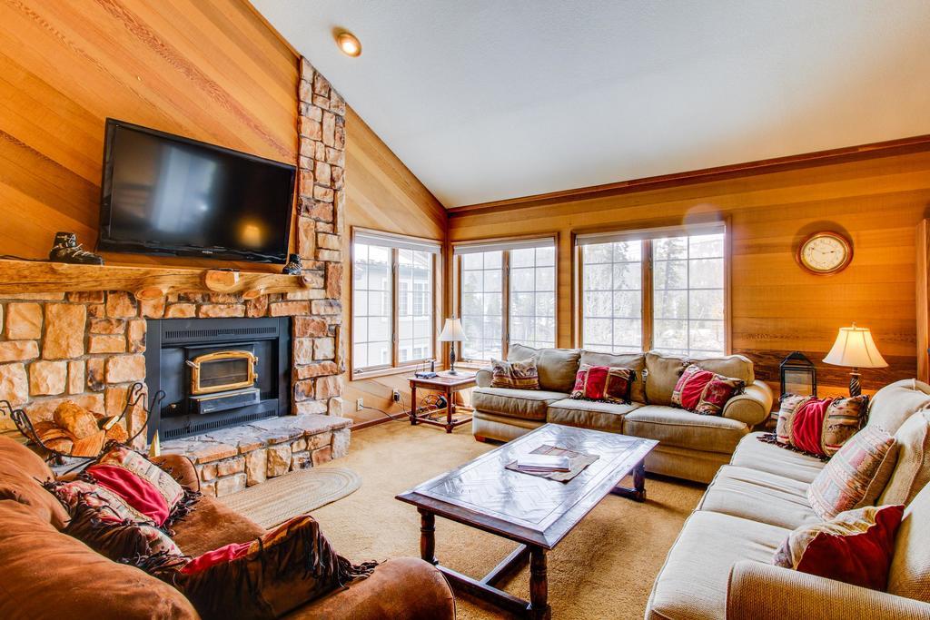 Sierra Megeve Apartment Мамът Лейкс Екстериор снимка