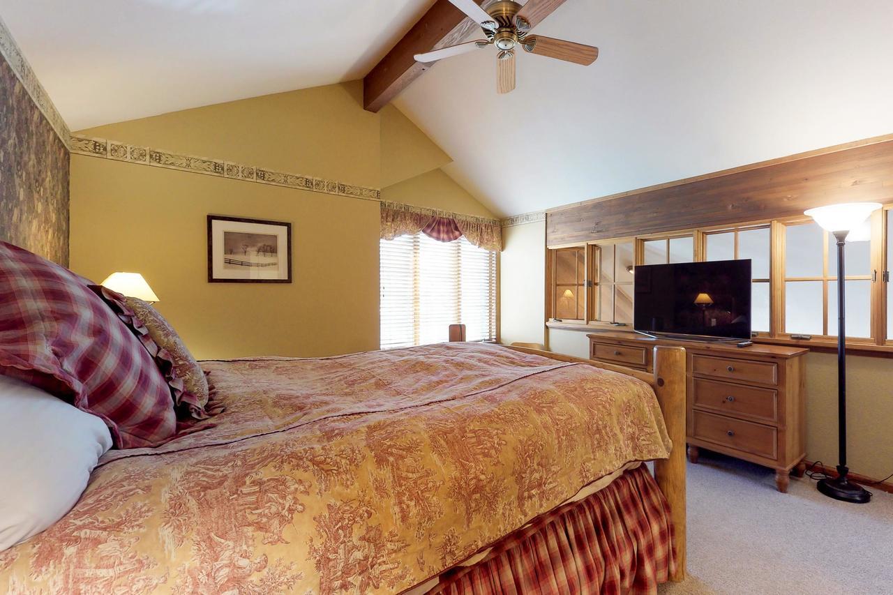 Sierra Megeve Apartment Мамът Лейкс Екстериор снимка
