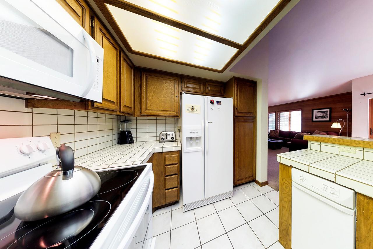 Sierra Megeve Apartment Мамът Лейкс Екстериор снимка