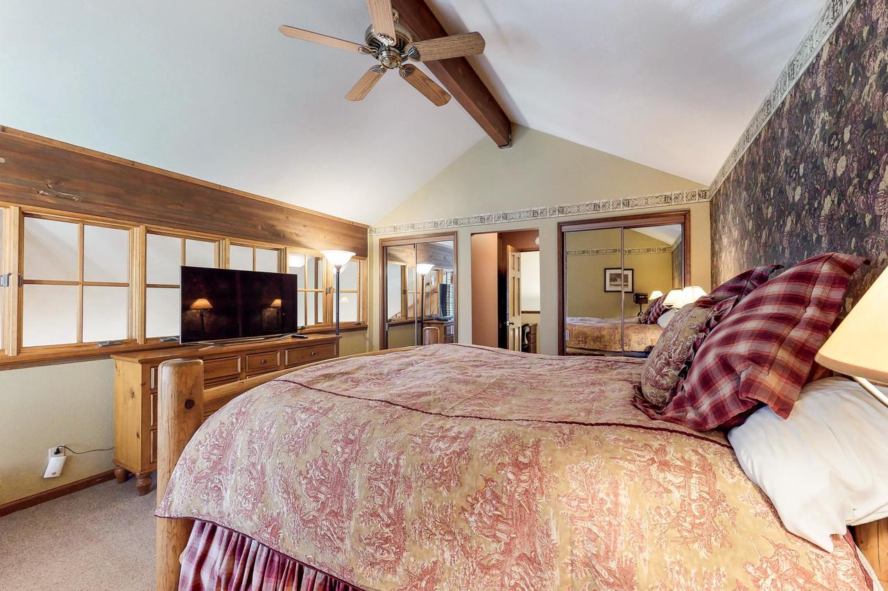 Sierra Megeve Apartment Мамът Лейкс Екстериор снимка