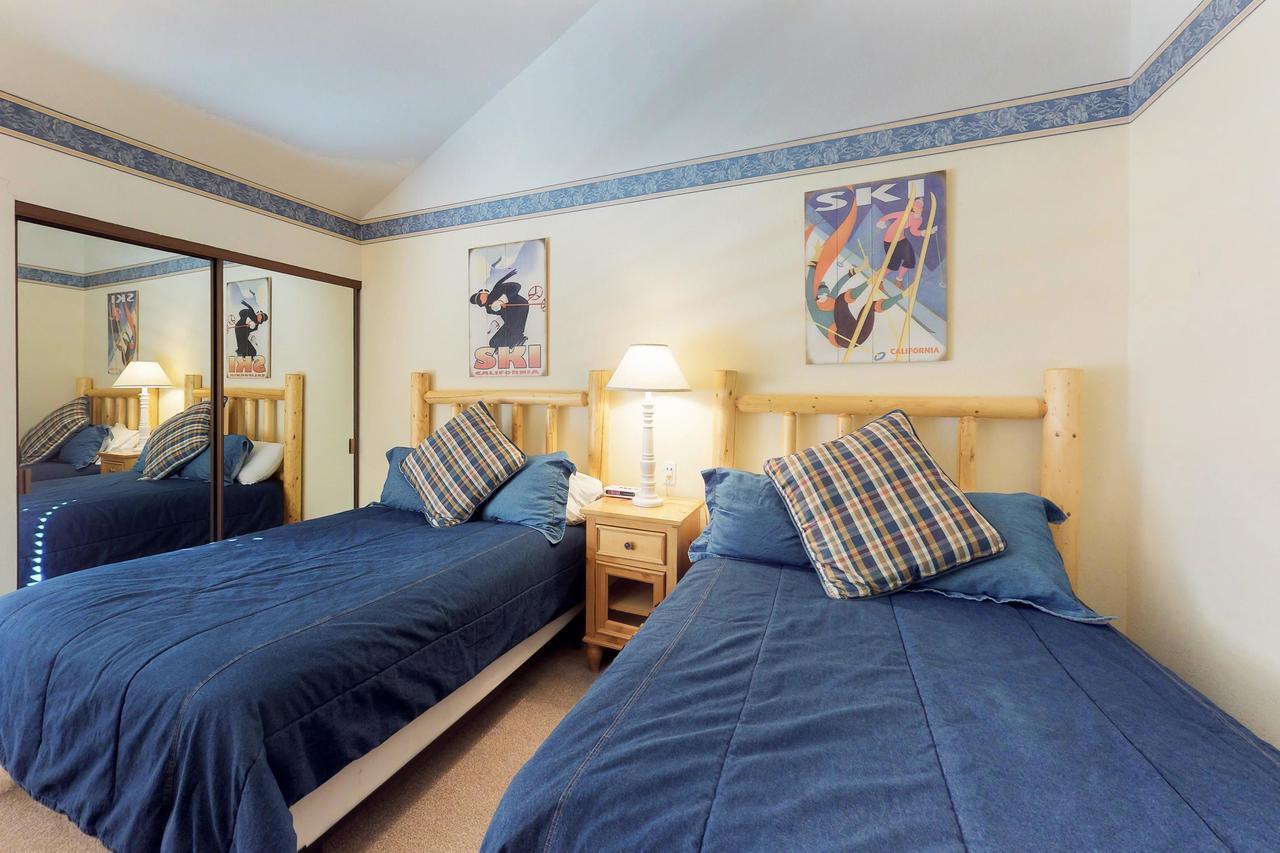 Sierra Megeve Apartment Мамът Лейкс Екстериор снимка